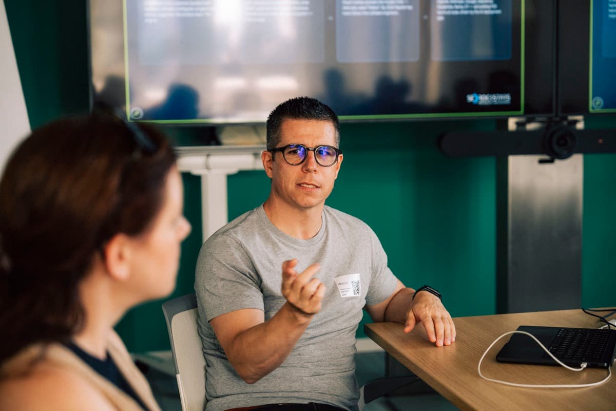 A member speaking during a session